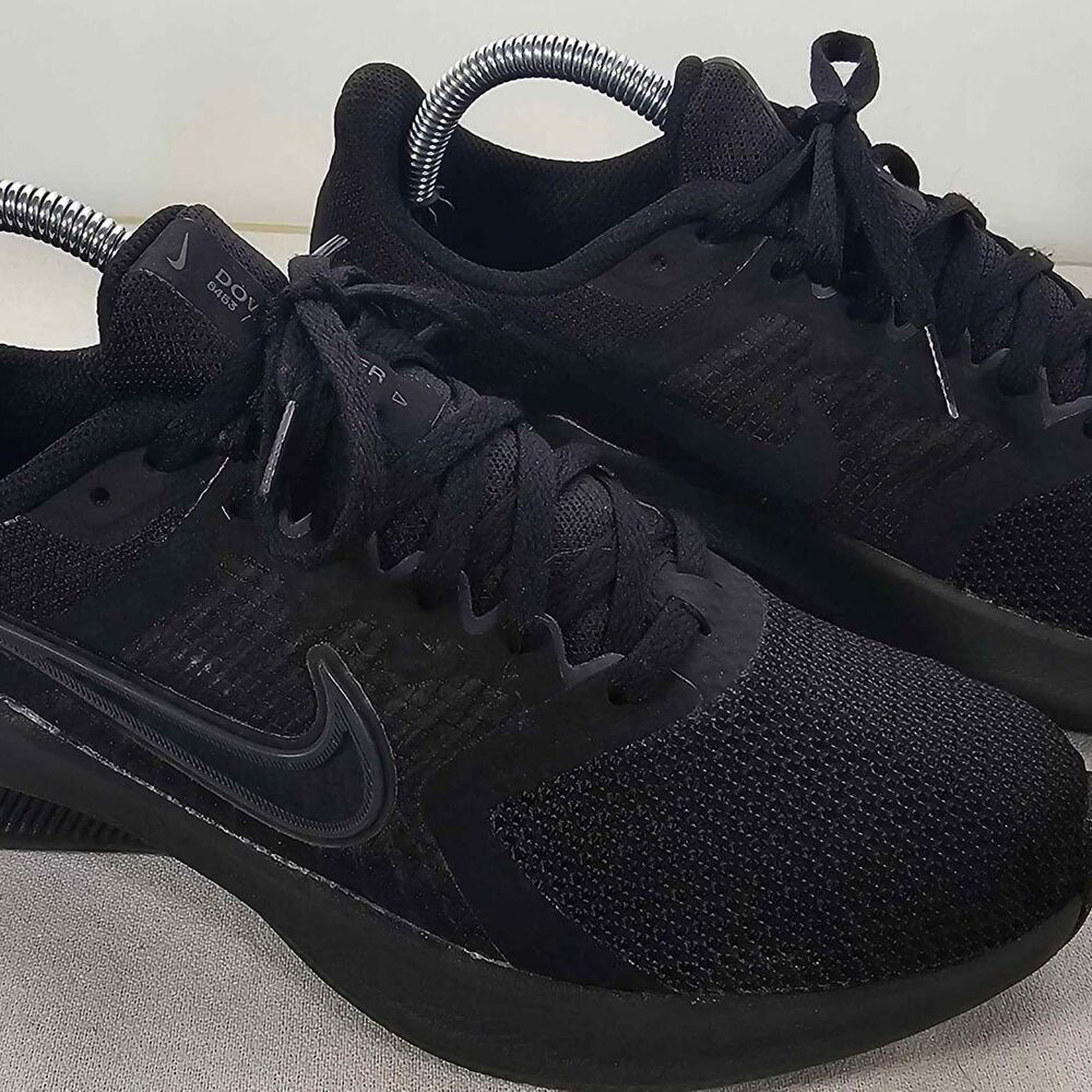 Nike Downshifter Size 8.5 Women's Road Running Shoes, DJ2680 003 Black.